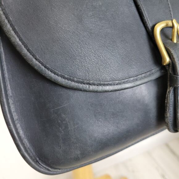 Vintage Coach Chelsea Saddle Bag Style 0070 238 Black Leather Shoulder Bag - Picture 3 of 11